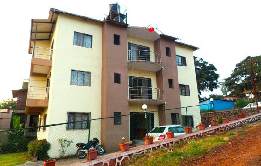 Hotel Twilight House ماهاباليشوار المظهر الخارجي الصورة